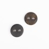 Bouton Corne de Buffle Gros Trous 20 mm