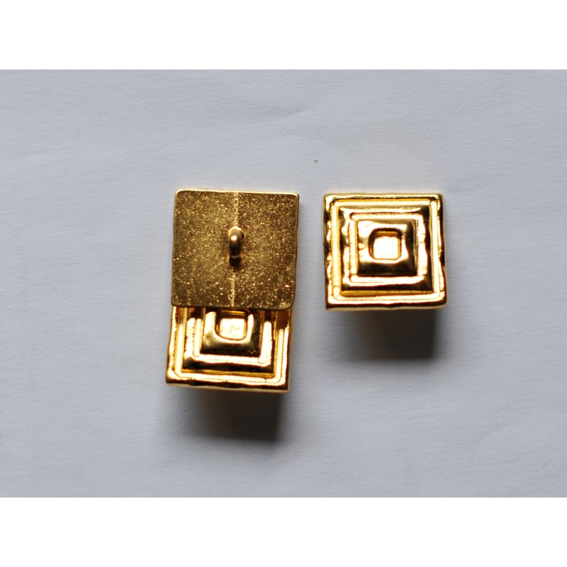 Bouton Petite Pyramide 20 mm